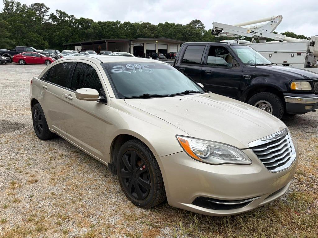 2014 Chrysler 200 LX