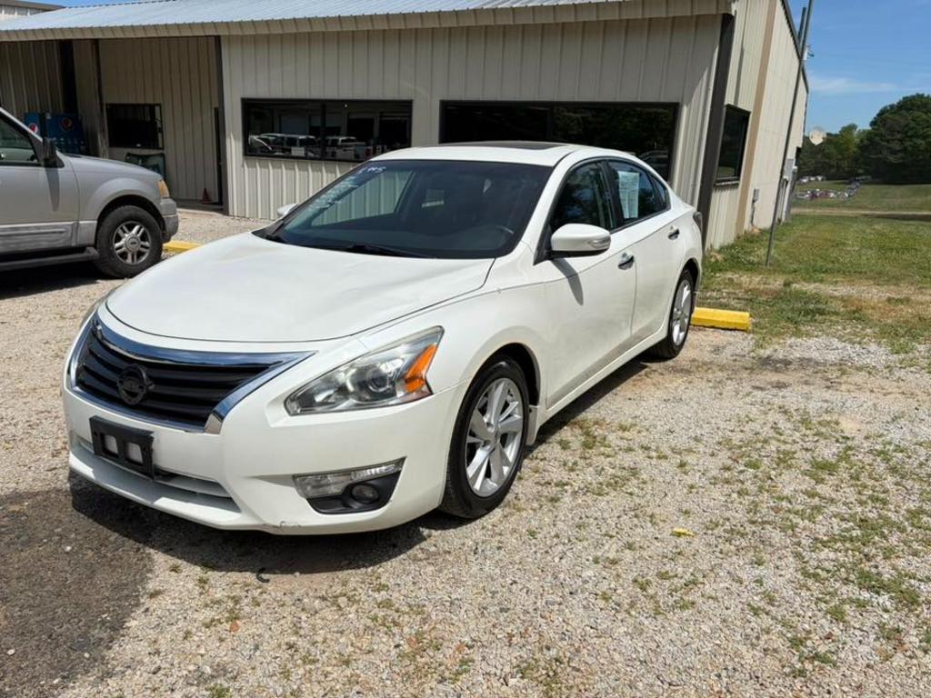 2014 Nissan Altima SV