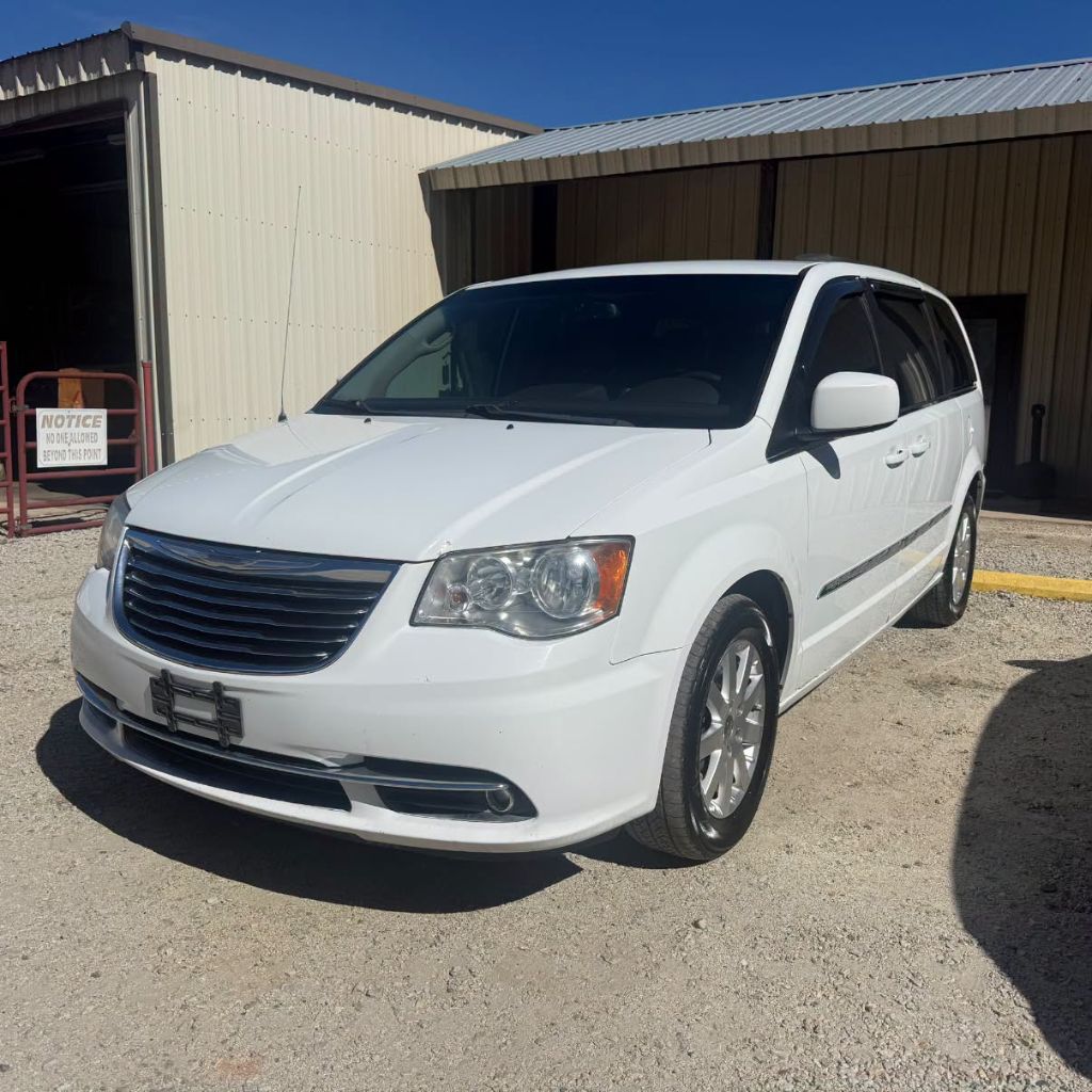 2016 Chrysler Town & Country Touring